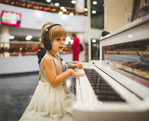 Nemme måder at pleje dit barns kærlighed til musik