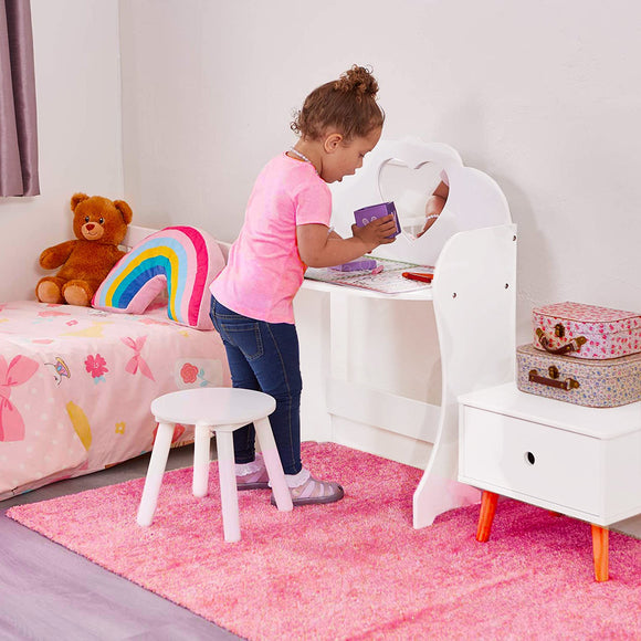 We have a range of girls vanity tables and dressing tables to make any princess feel she is bonafide royalty.