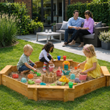 Colourful beach toy set for toddlers
