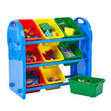 El organizador de almacenamiento de 9 contenedores contiene una variedad de materiales de actividades y juguetes.