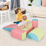 Little Helpers montessori soft foam -leikkisetissä on 5 isoa pehmeää palaa pehmeän vaaleanpunaisena, vihreänä ja sinisenä