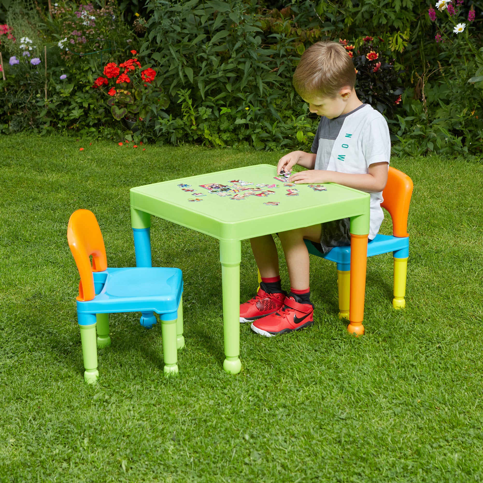 Plastic garden chairs game best sale