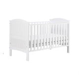 This Sunshine cot bed has three adjustable base heights, making it easier to pick up your newborn!