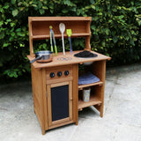 Esta cocina de juguete de madera montessori mide 95 cm de alto x 65 cm de ancho x 40 cm de profundidad.
