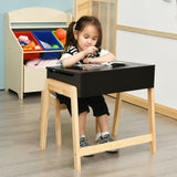 Este escritorio infantil 100% de madera de pino con elementos de MDF negro es perfecto como escritorio para hacer tareas.