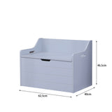 Esta caja y banco de juguetes montessori de color gris mide 62,5 cm de ancho x 40 cm de profundidad x 46,5 cm de alto.