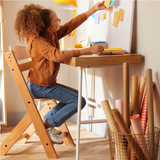 Parfaite pour le sevrage dirigé par bébé, cette chaise haute est similaire à la Stokke Tripp Trapp mais sans le prix