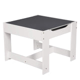 Esta mesa viene con un tablero de escritorio reversible: un lado de pizarra y el reverso de un tablero de escritorio gris claro brillante con almacenamiento debajo.