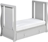 A a cot, it also has 3 base heights, making it easier and safer for you to pick up your newborn.