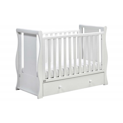 This white cot bed is a beautiful addition to any loving household, with a beautiful white finish.