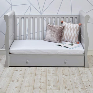 The side panels are easily removable, allowing you to either convert the bed into a daybed/sofa or a toddler bed.