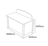 Esta caja de juguetes Montessori mide 68 cm de ancho x 47,5 cm de alto x 37,5 cm de profundidad.