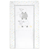 Perfect formaat babycommode met snoozy schapenstijl print