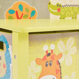 Simpático diseño de safari que deja volar la imaginación de tus pequeños en esta caja de juguetes de madera.
