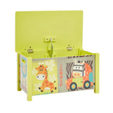 Drewniane pudełko na zabawki typu safari jest idealne dla dzieci w wieku od 3 lat