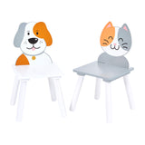 इसमें बिल्ली और कुत्ते के अनुकूल डिज़ाइन वाली 2 लकड़ी की कुर्सियाँ शामिल हैं