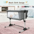 Deux côtés en mesh offrent une bonne ventilation et vous permettent d'observer votre bébé à tout moment