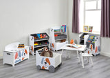 Mélangez et assortissez avec d'autres articles de la collection Cat and Dog, notamment une bibliothèque, un rangement pour jouets, un coffre à jouets à pousser et un ensemble table et 2 chaises.