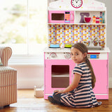 Con múltiples accesorios, los niños podrán jugar a lavar en el fregadero, cocinar en la placa u organizar los armarios.