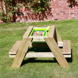 Las dimensiones de esta mesa de picnic para niños con arenero son Ancho: 50 cm x Profundidad: 90 cm x Alto: 50 cm